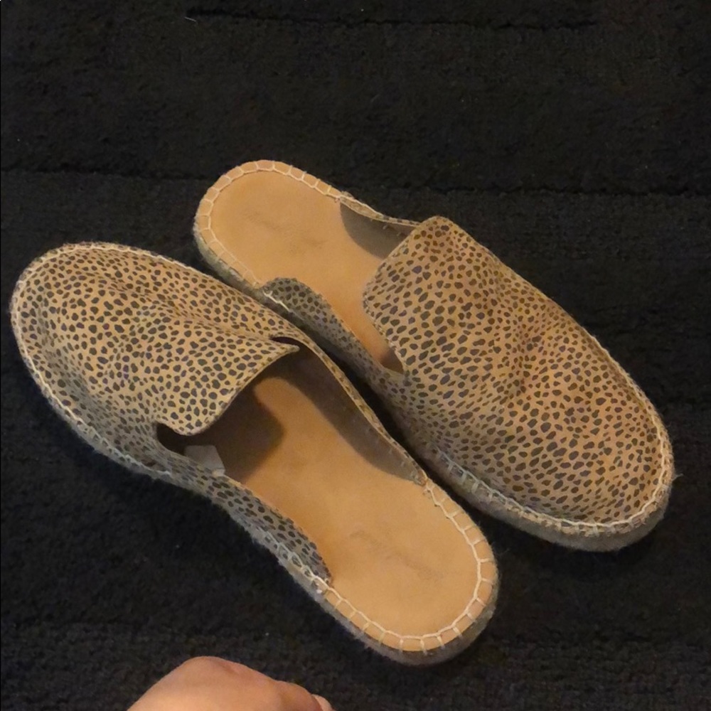Universal thread slip ons